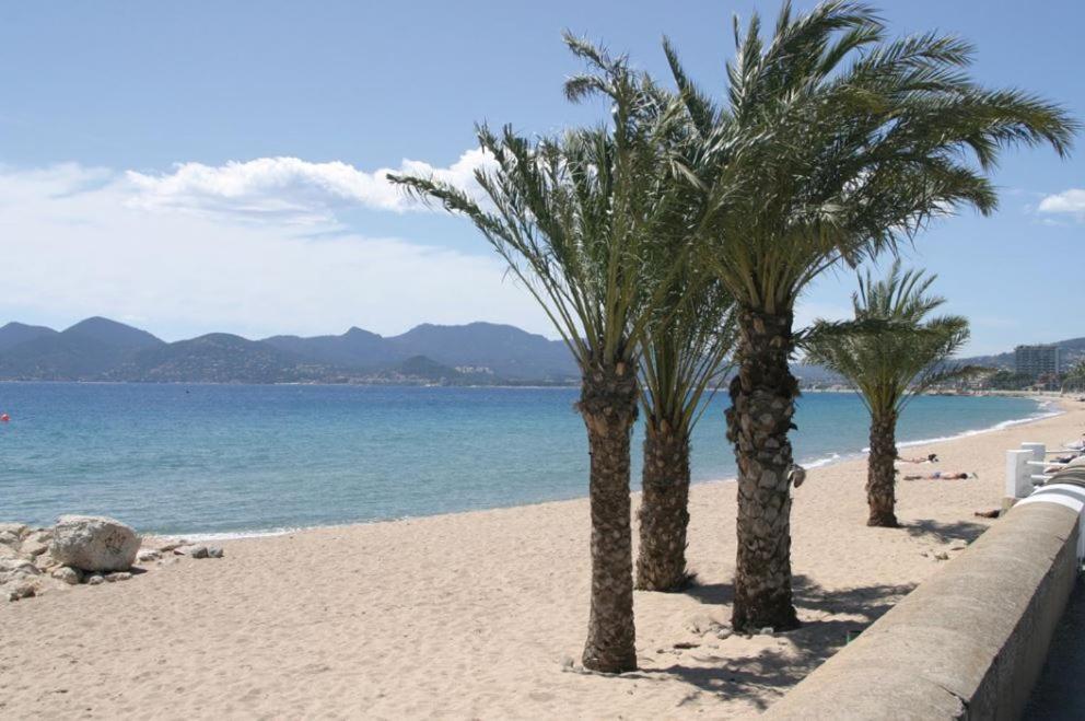 Magnifique "Gite De La Garoupe" Au Cap D'Antibes A 300M Des Plages Eksteriør billede